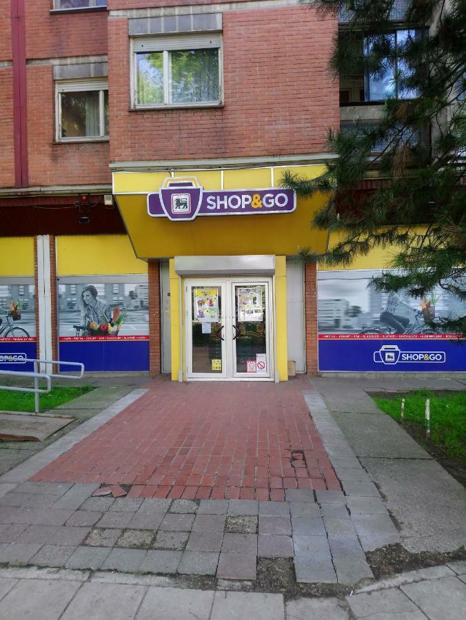 Bohemian Rhapsody Nbg Belgrado Exterior foto